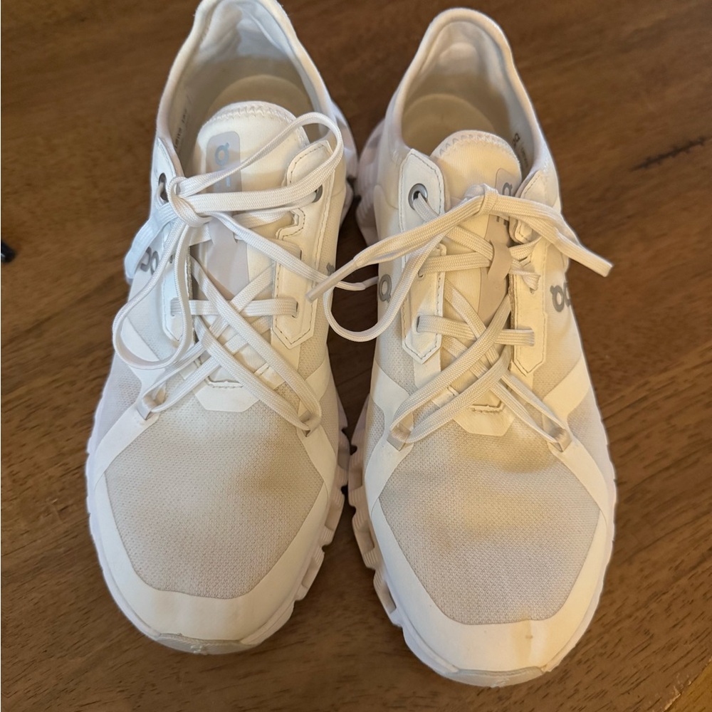 On Cloud X Running White Athletic Sneakers Size 8